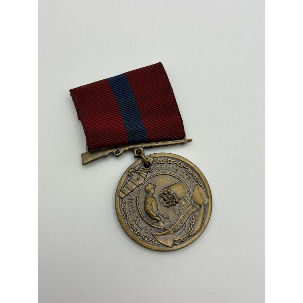 Vintage USMC WWII Marine Corps Good Conduct Medal Ribbon Rifle Bar Clasp